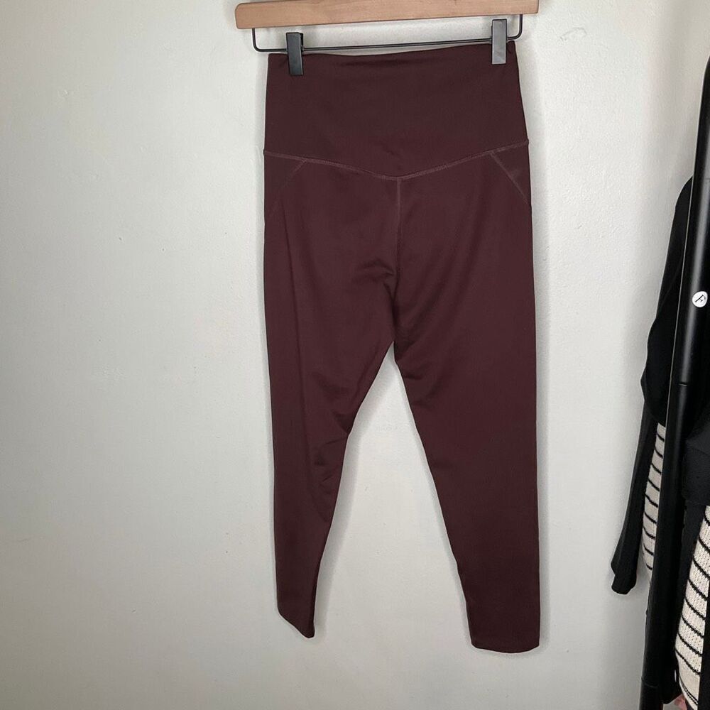 Girlfriend Collective Compressive High Rise Leggings - Picture 3 of 5